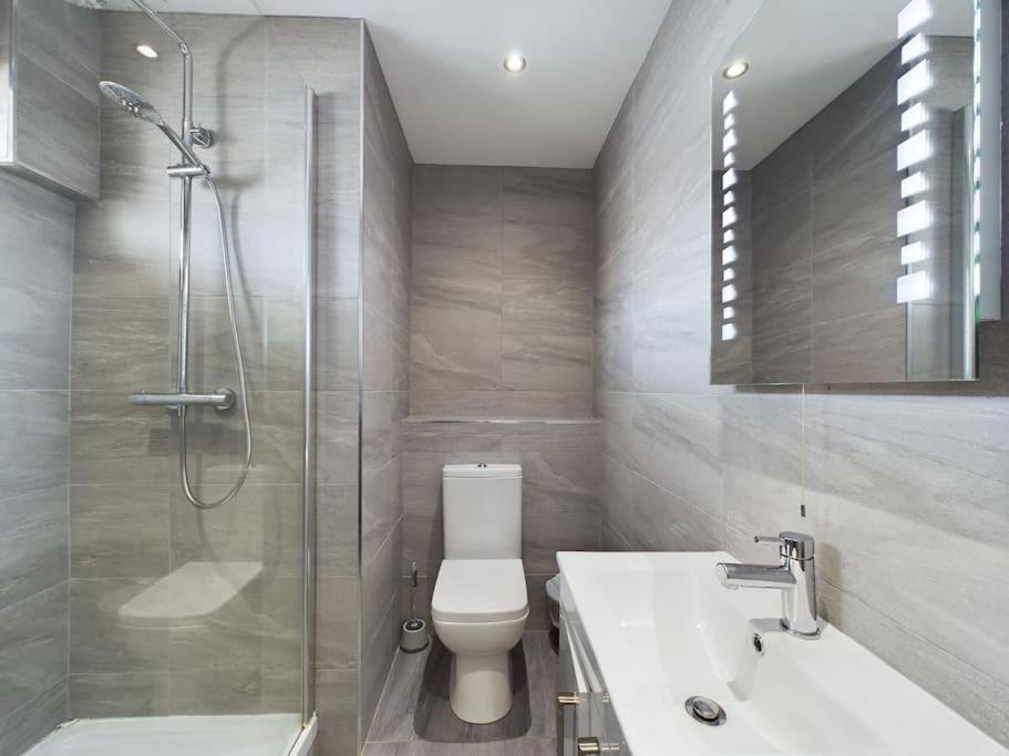 Donegall Sq Apt At City Gate, Belfast City Centre Exteriör bild