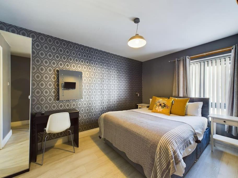 Donegall Sq Apt At City Gate, Belfast City Centre Exteriör bild