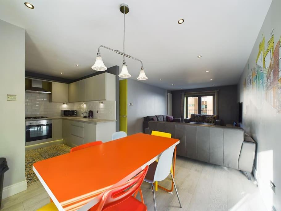 Donegall Sq Apt At City Gate, Belfast City Centre Exteriör bild