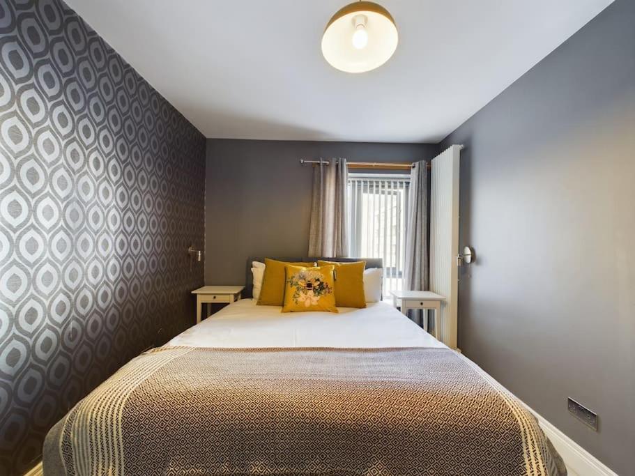 Donegall Sq Apt At City Gate, Belfast City Centre Exteriör bild