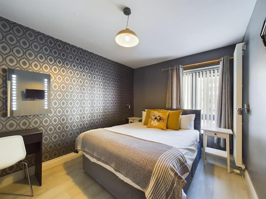 Donegall Sq Apt At City Gate, Belfast City Centre Exteriör bild